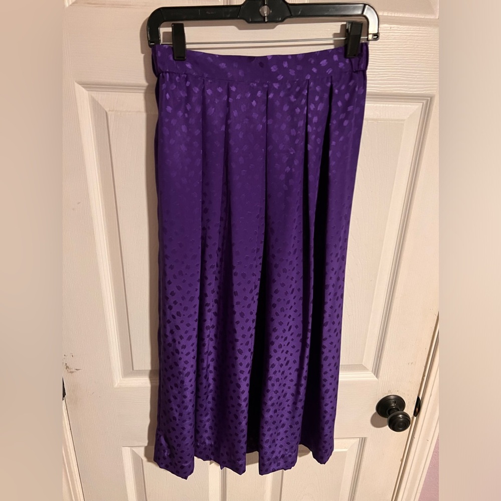 Vintage purple pleated skirt